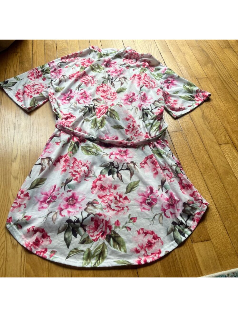 Show Me Your Mumu One Size Cream & Pink Garden of Blooms Floral Brie Kimono Robe - Picture 11 of 13
